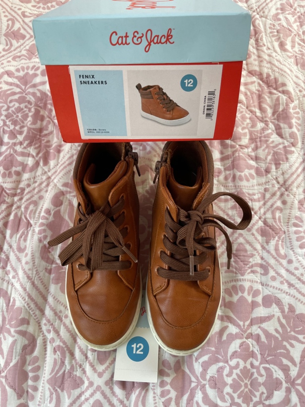 Cat & Jack Brown High-Top Fenix Sneakers Boys Kids Size 12 with box